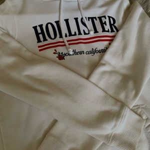 white hollister hoodie